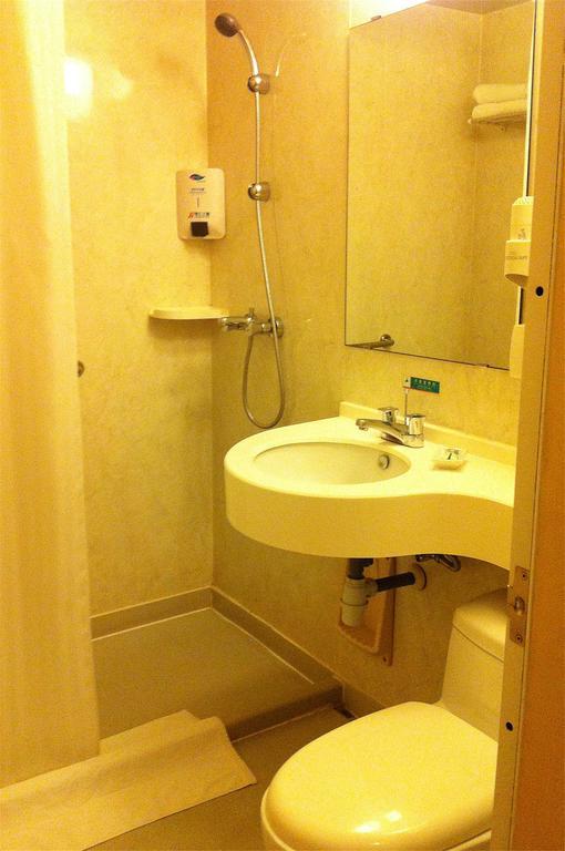 Jinjiang Inn - Tianjin Heping Anshan Road Quarto foto